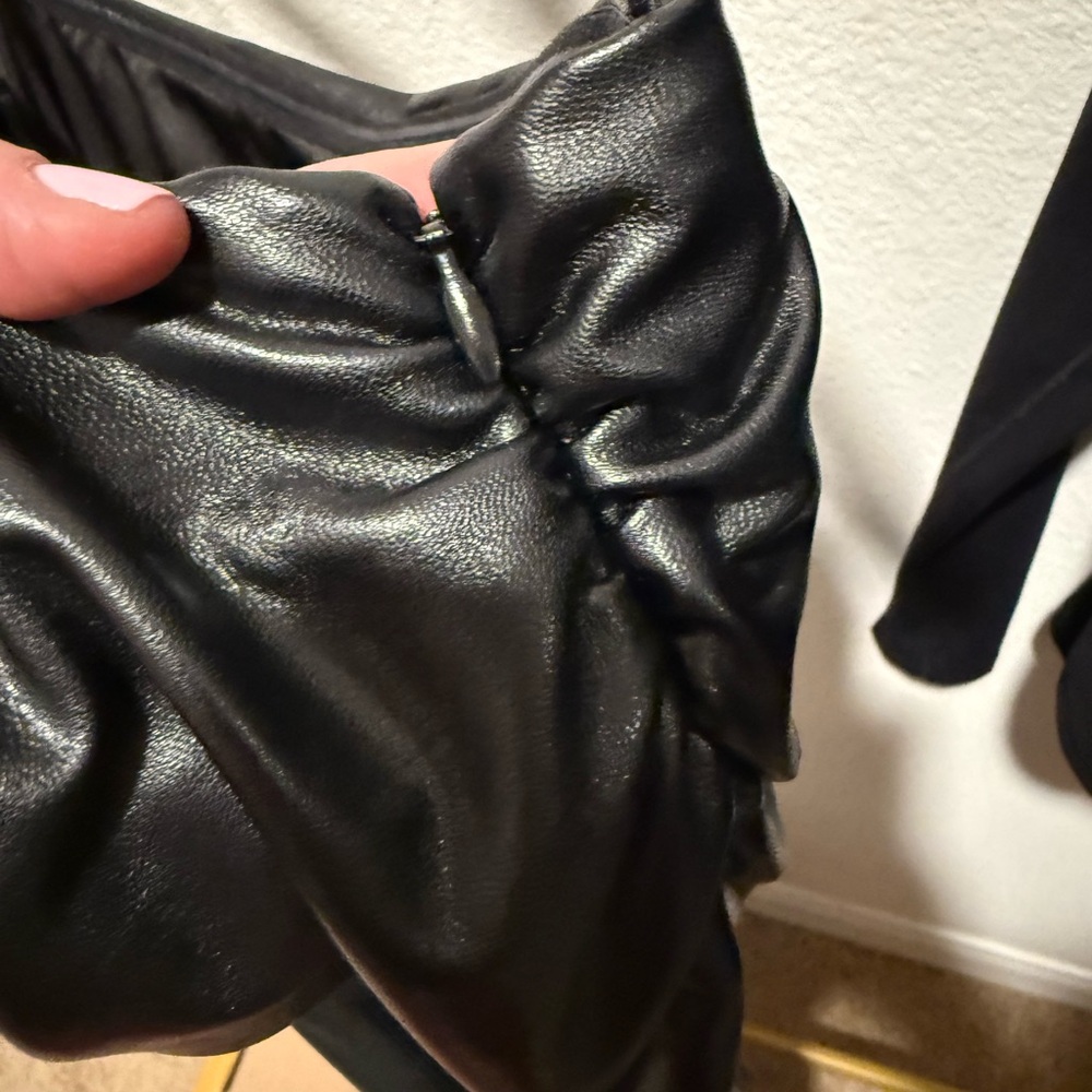 Elegant Black Leather Dress - Picture 5 of 5